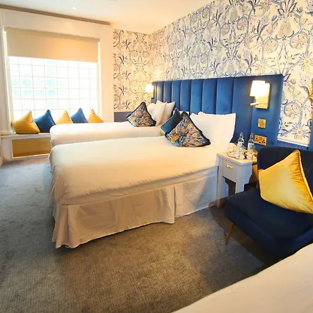 Konukevi Kilronan House