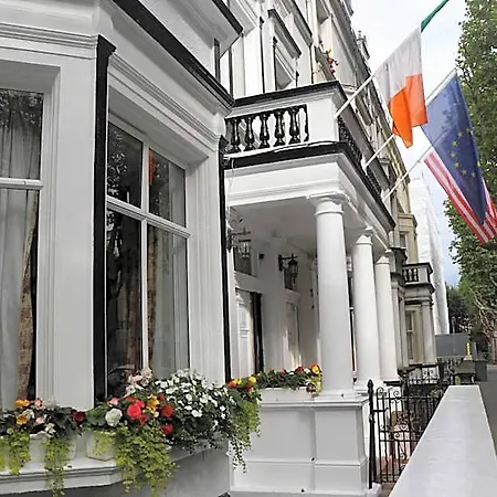Kilronan House