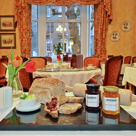 게스트하우스 Kilronan House