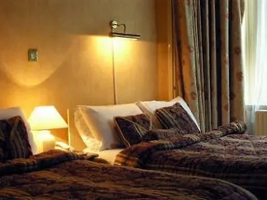 Kilronan House